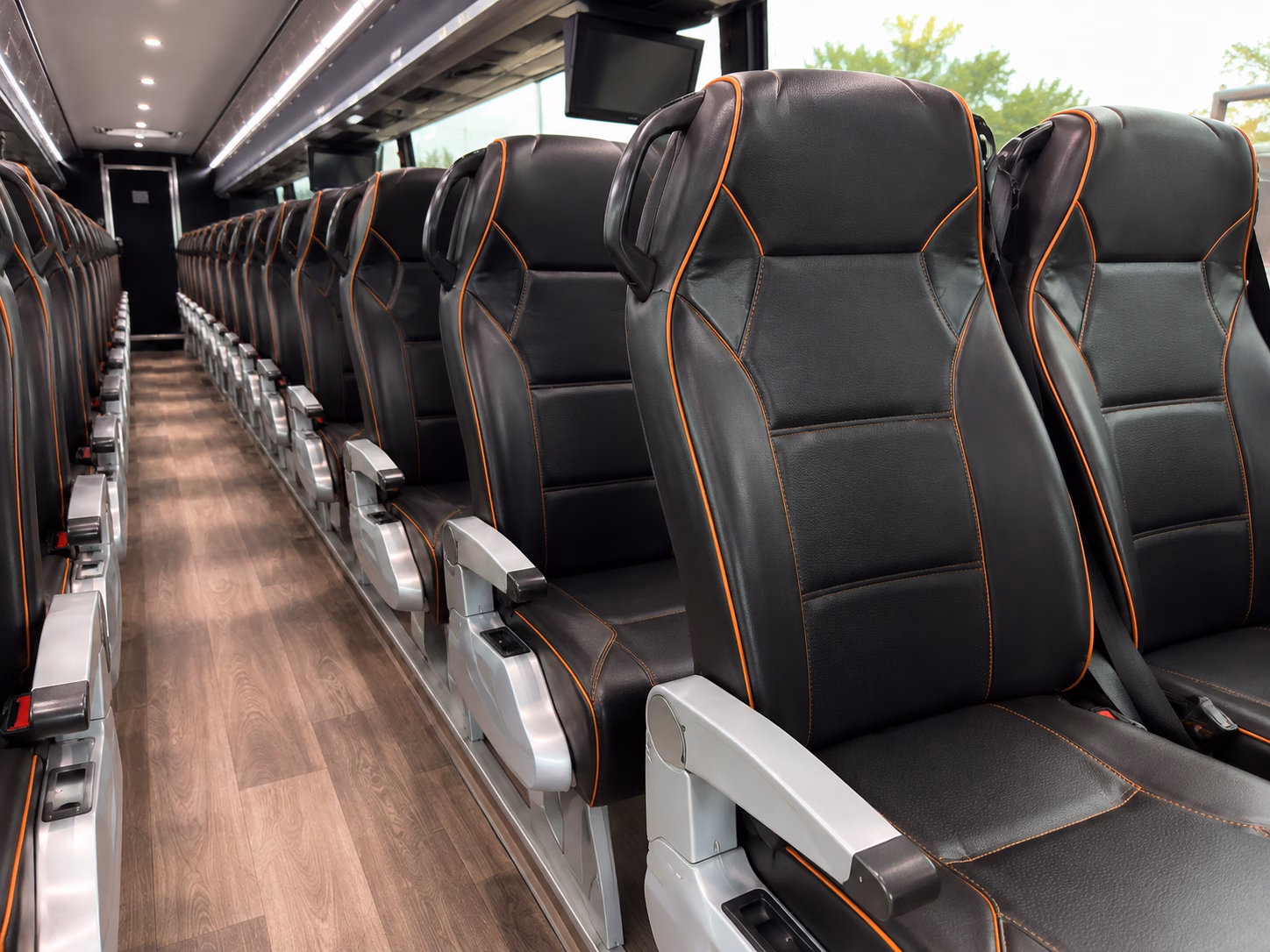 how the type of bus you choose changes the price in dallas texas